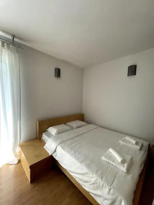 Green North Apt - Close To The Airport And Therme Apartamento Bucarest