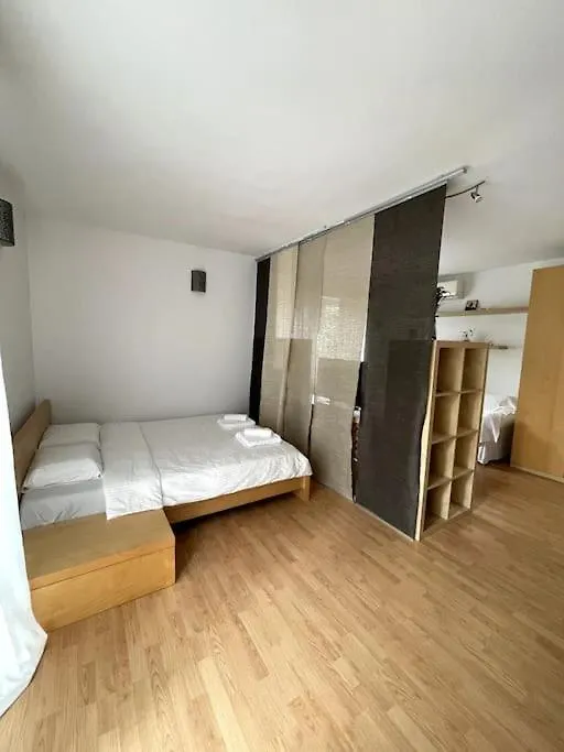 Green North Apt - Close To The Airport And Therme Apartment Bucharest 0*,  Romania